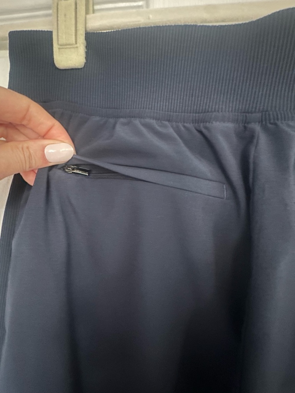 Athleta Brooklyn Mid Rise Ankle Pant - Picture 4 of 7